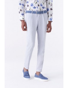 Pantalone con pinces trama...