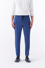 Pantalone jogger spigato con elastico in vita