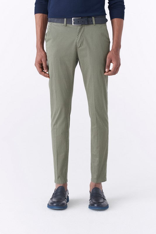 Pantalone basic microquadri