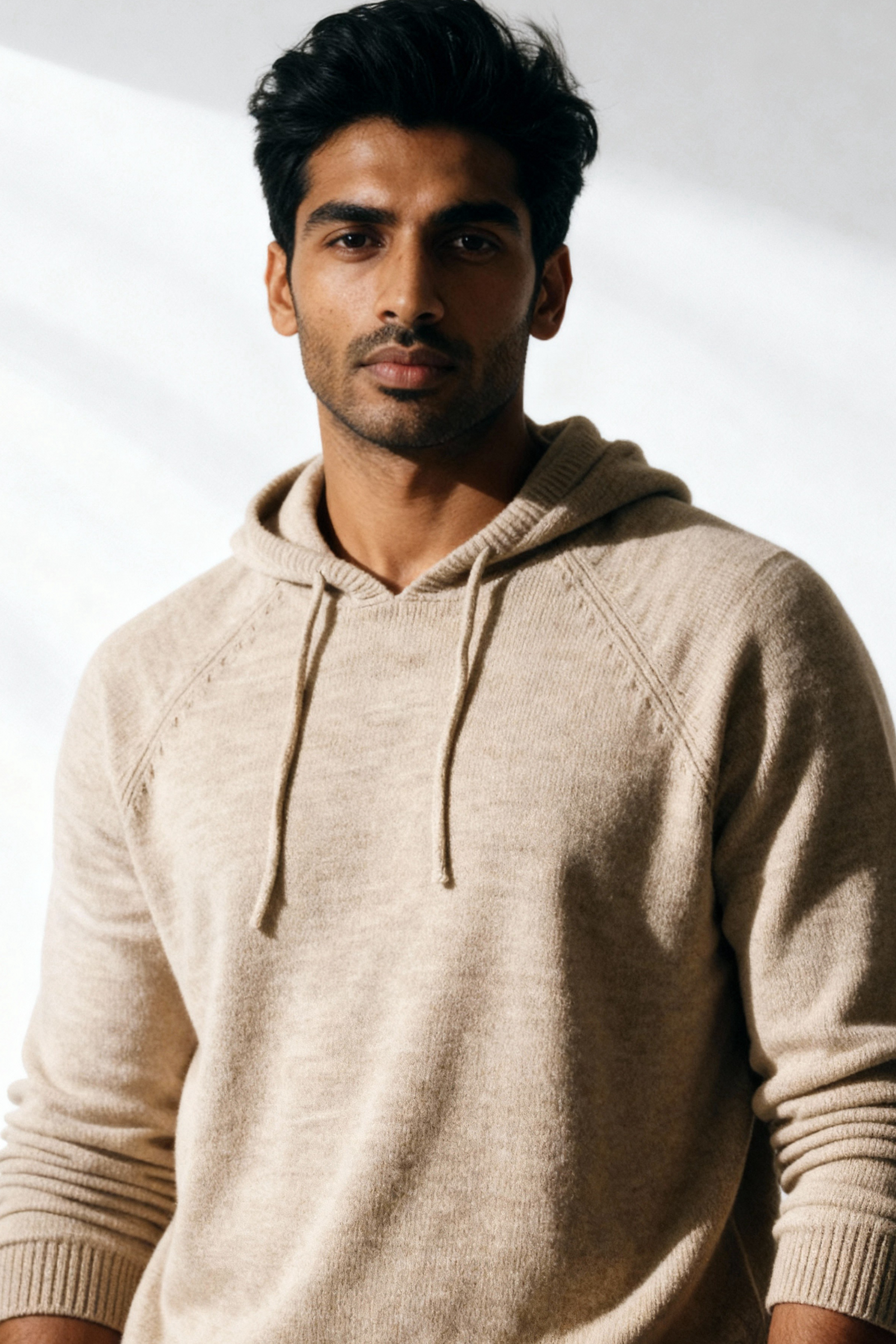 Felpa con cappuccio in misto lana