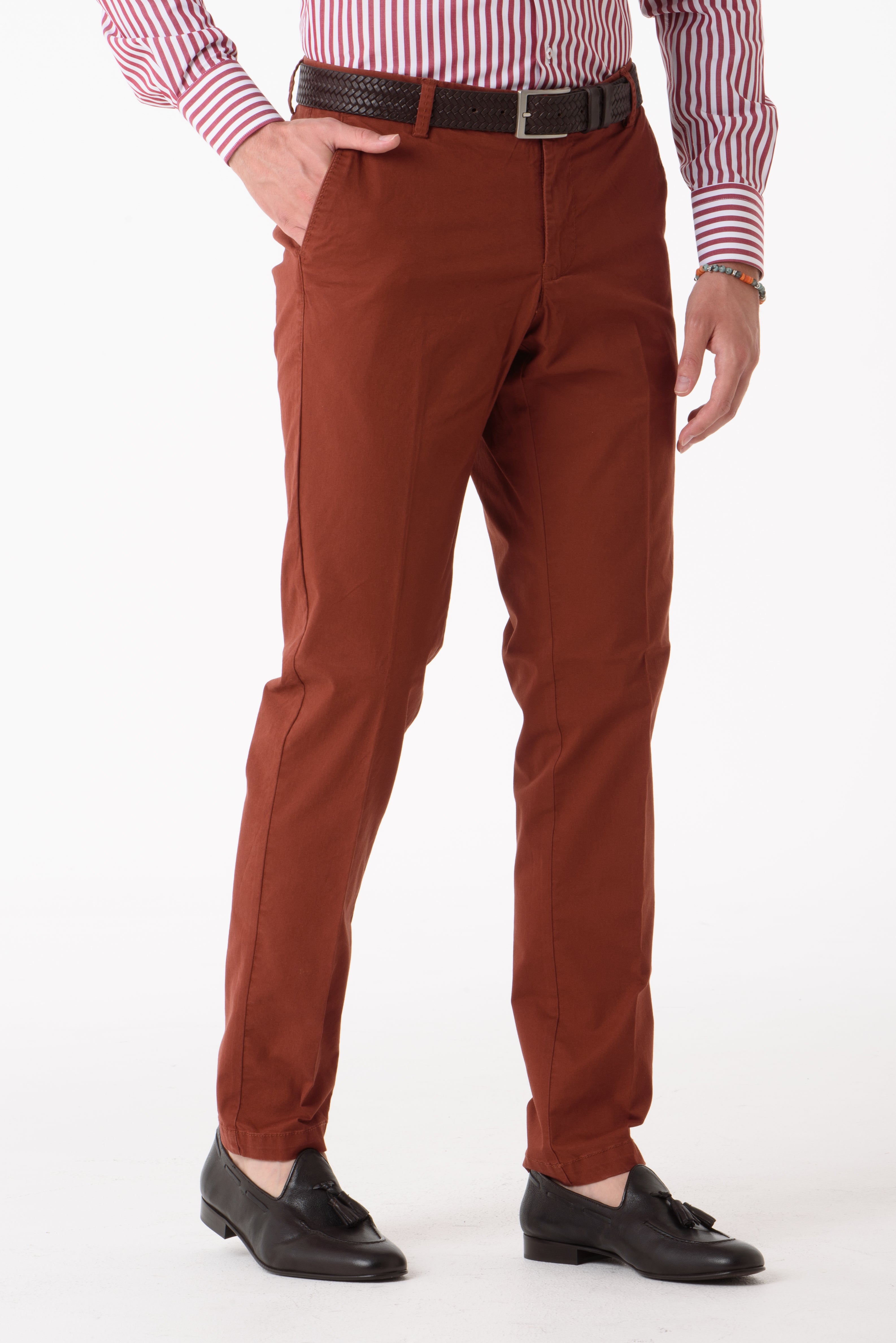 Pantalone basic slim fit
