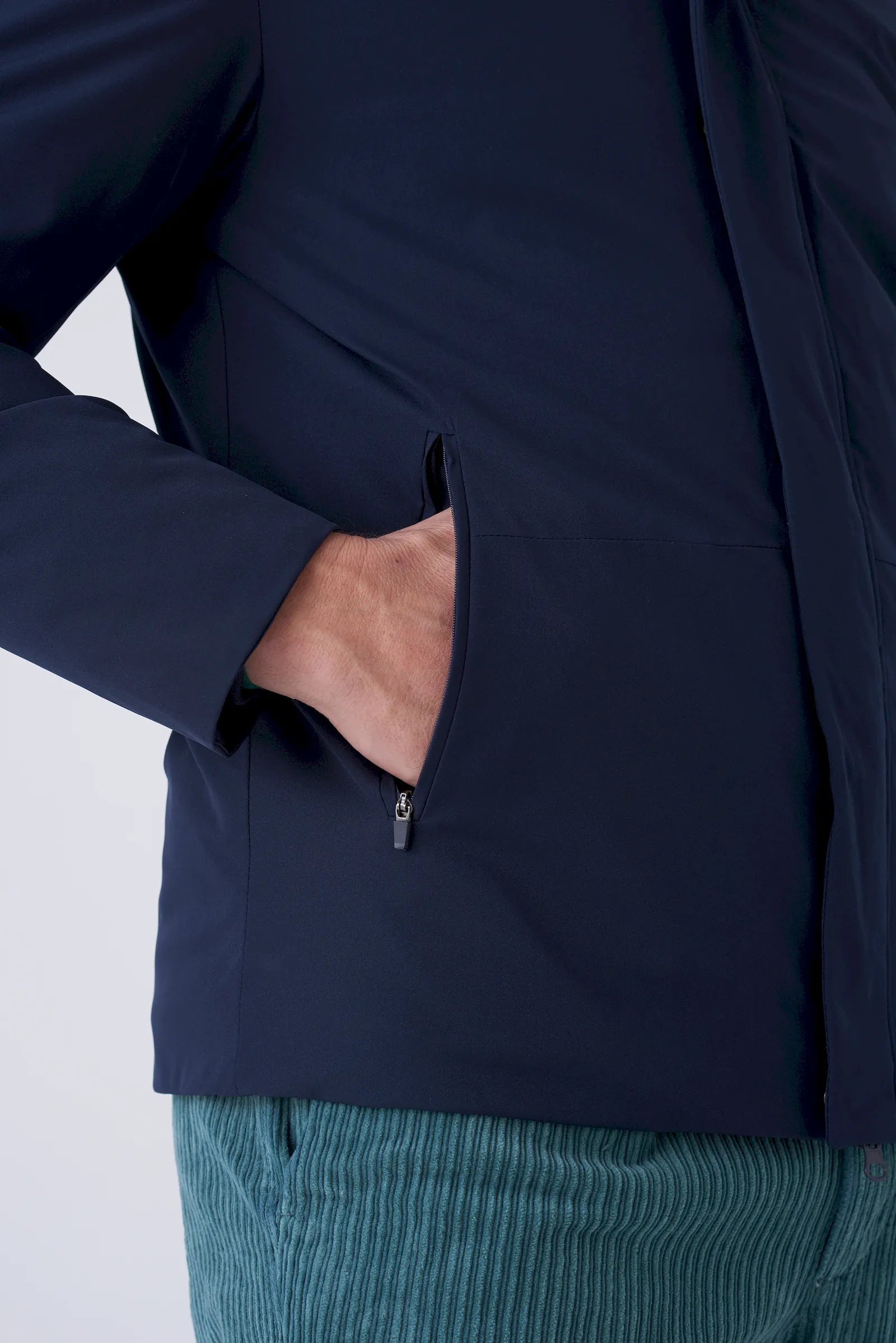 Parka corto imbottito in tessuto tecnico