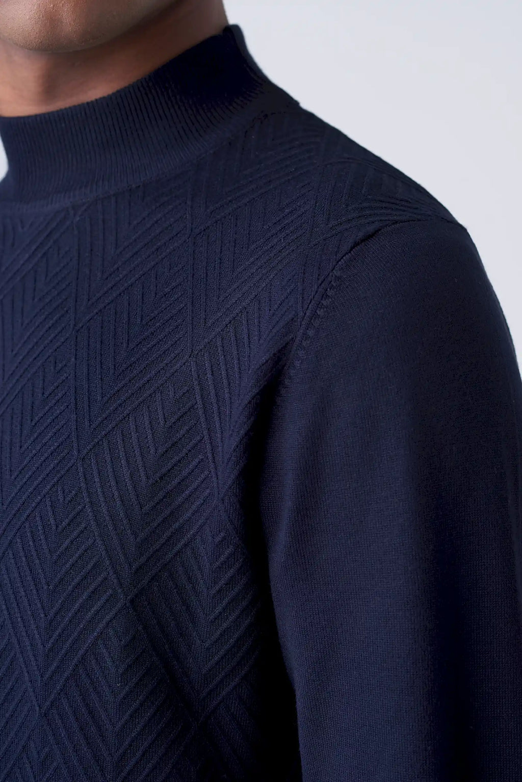 Lupetto con intarsio a rombo