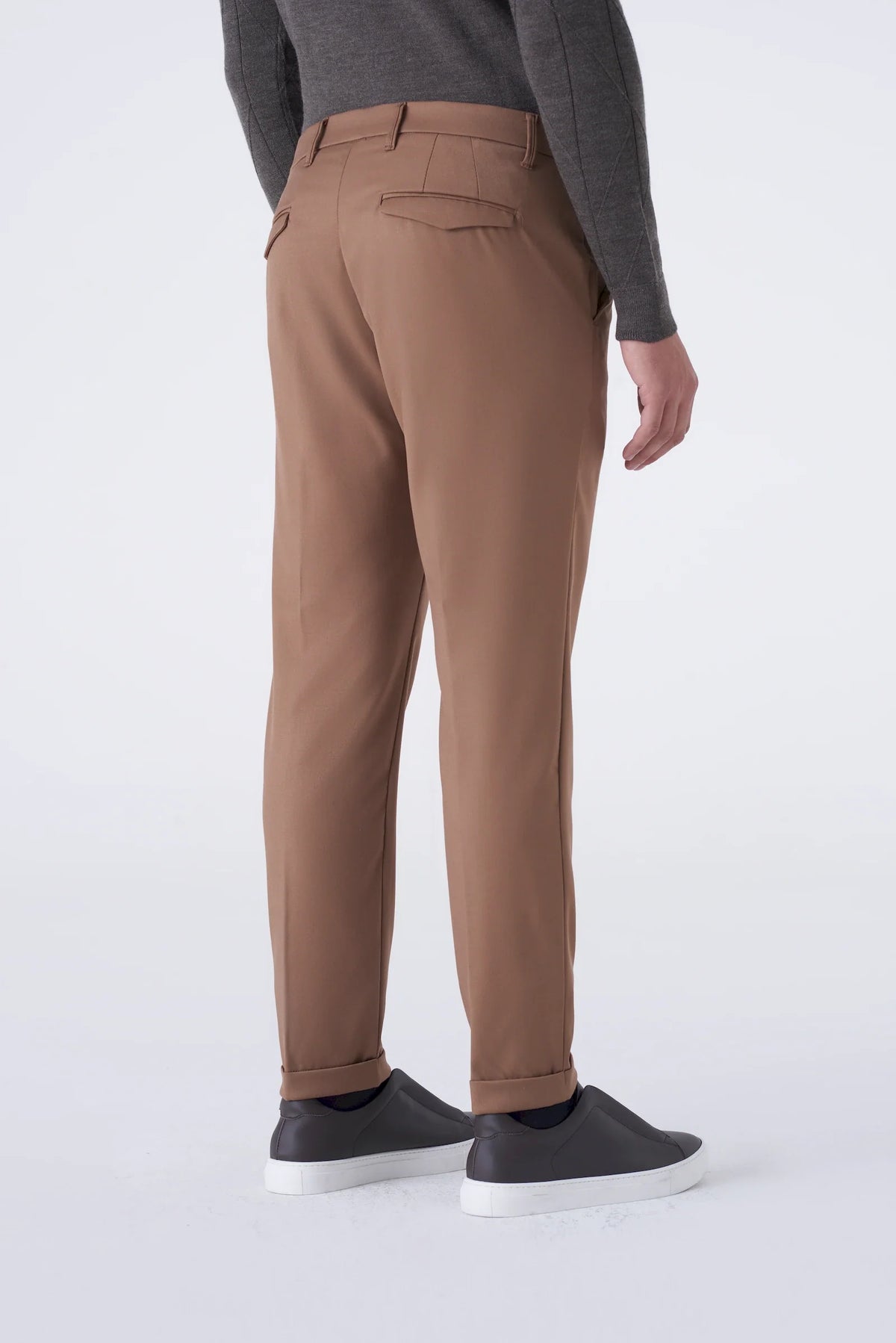 Pantaloni Classici Rivisitati