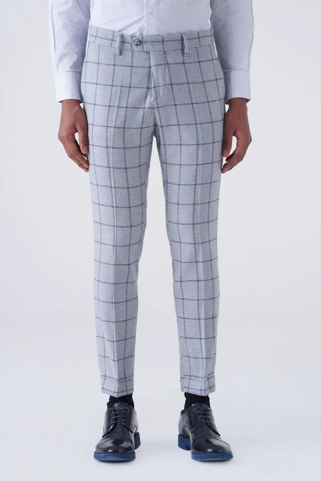 Pantaloni grigio chiaro fantasia a quadri