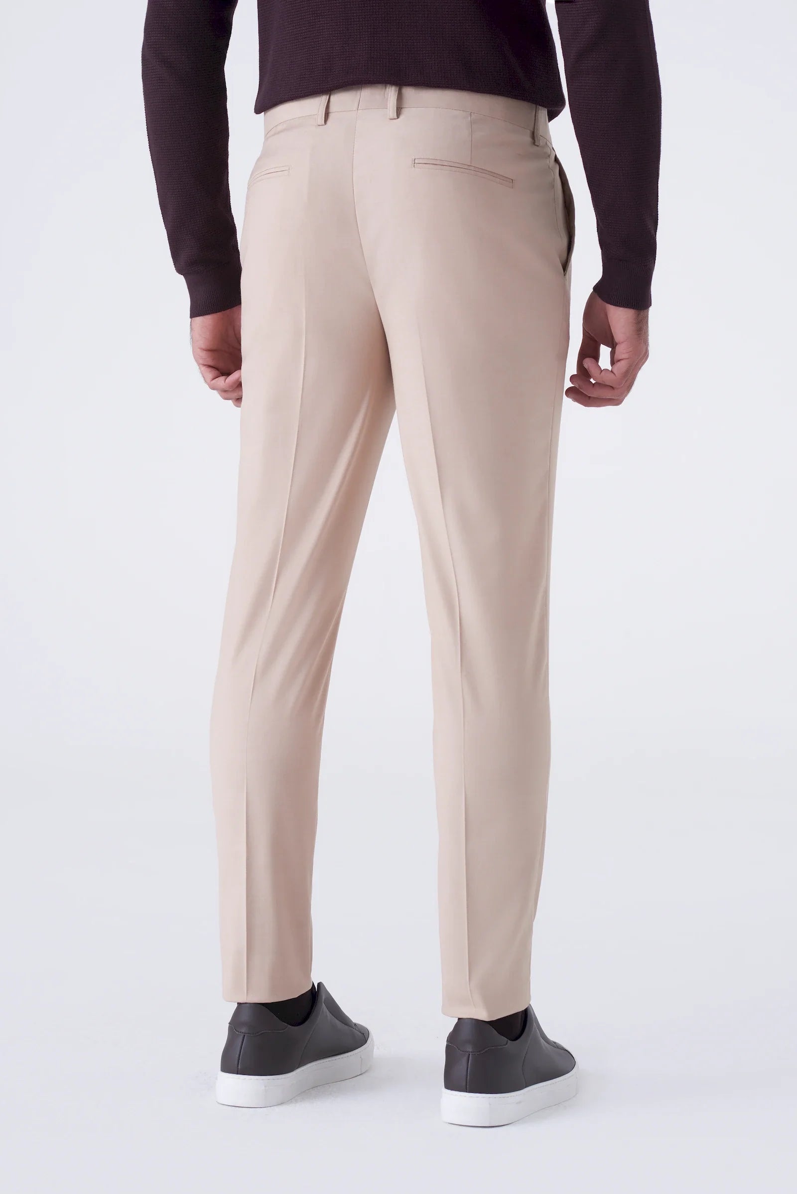 Pantaloni classici tinta unita