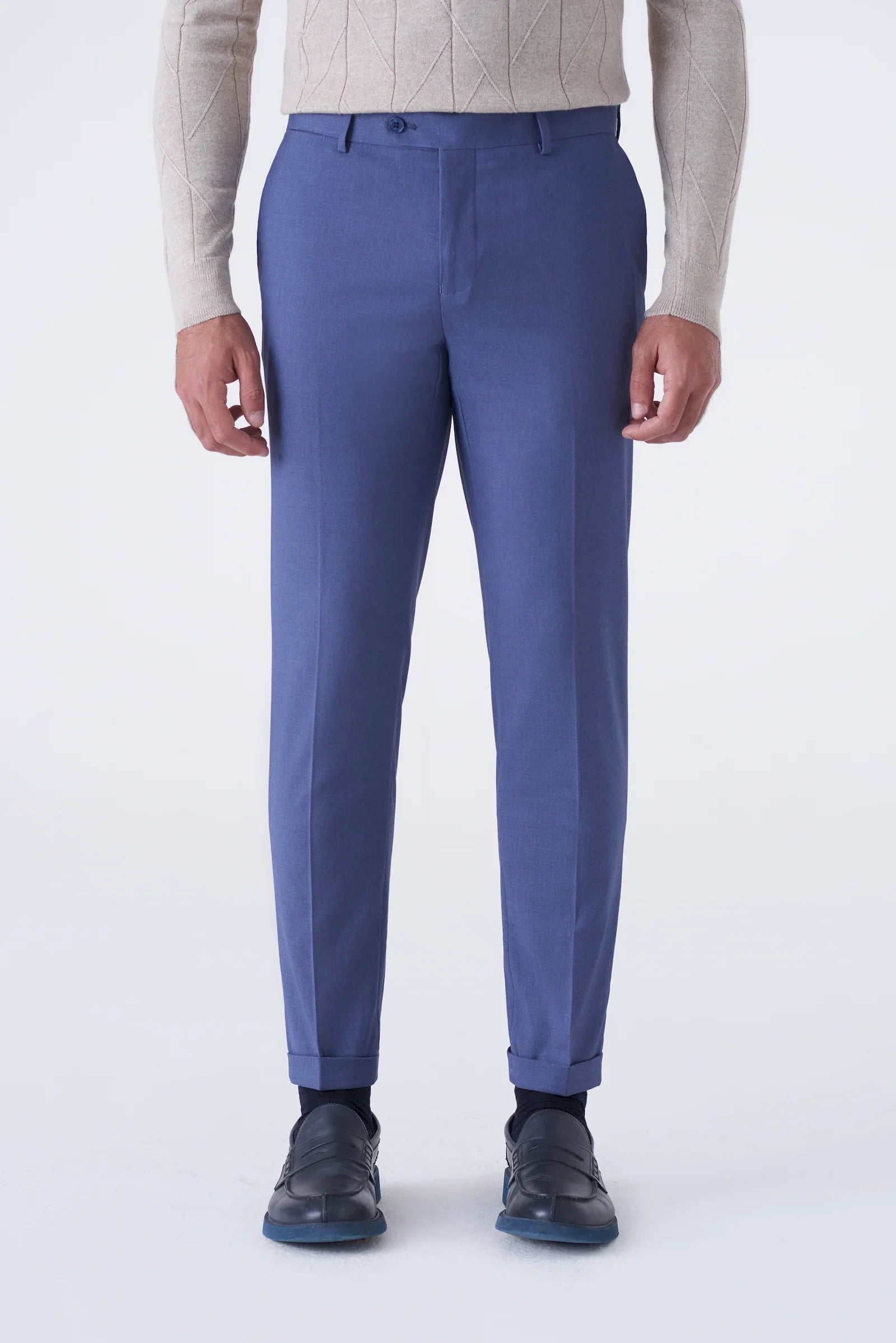 Pantaloni classici tinta unita