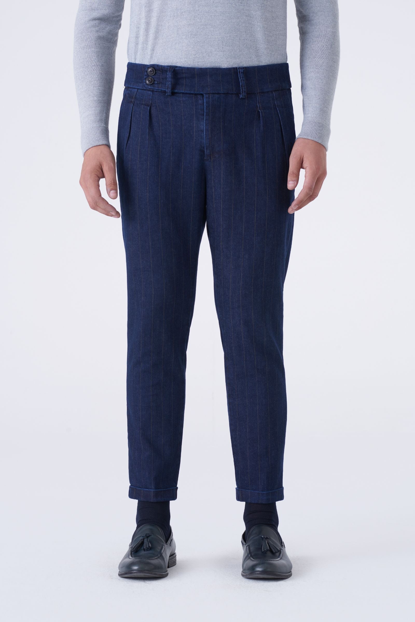 Jeans vita alta con doppia pinces rigato