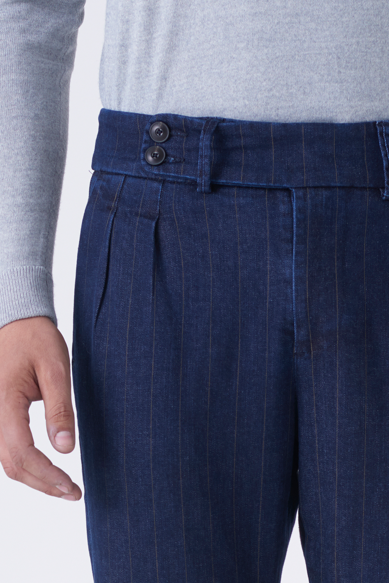 Jeans vita alta con doppia pinces rigato