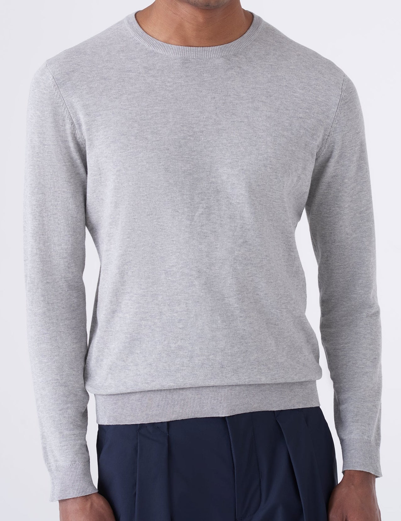 Maglia girocollo uomo in cotone high twist