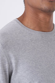 Maglia girocollo uomo in cotone high twist