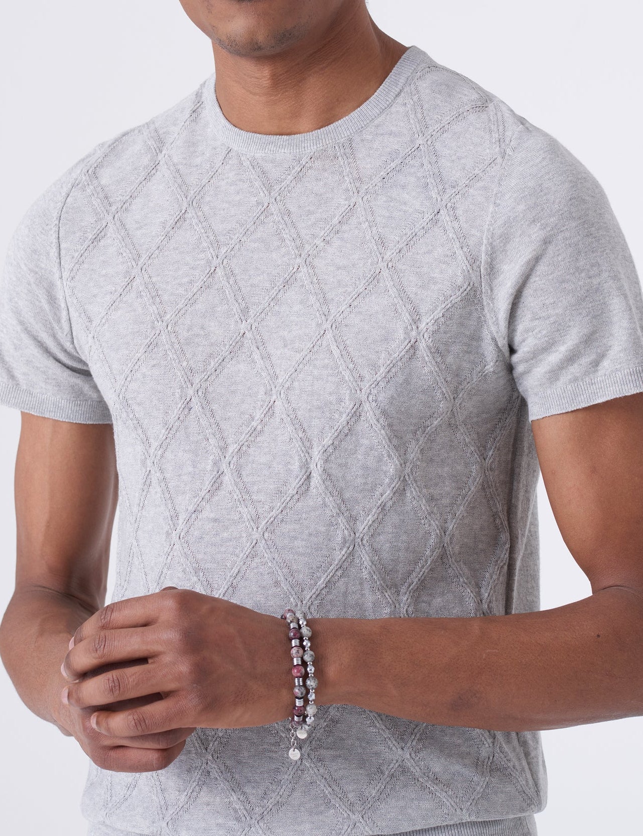Maglia in filo con intarsio a rombo