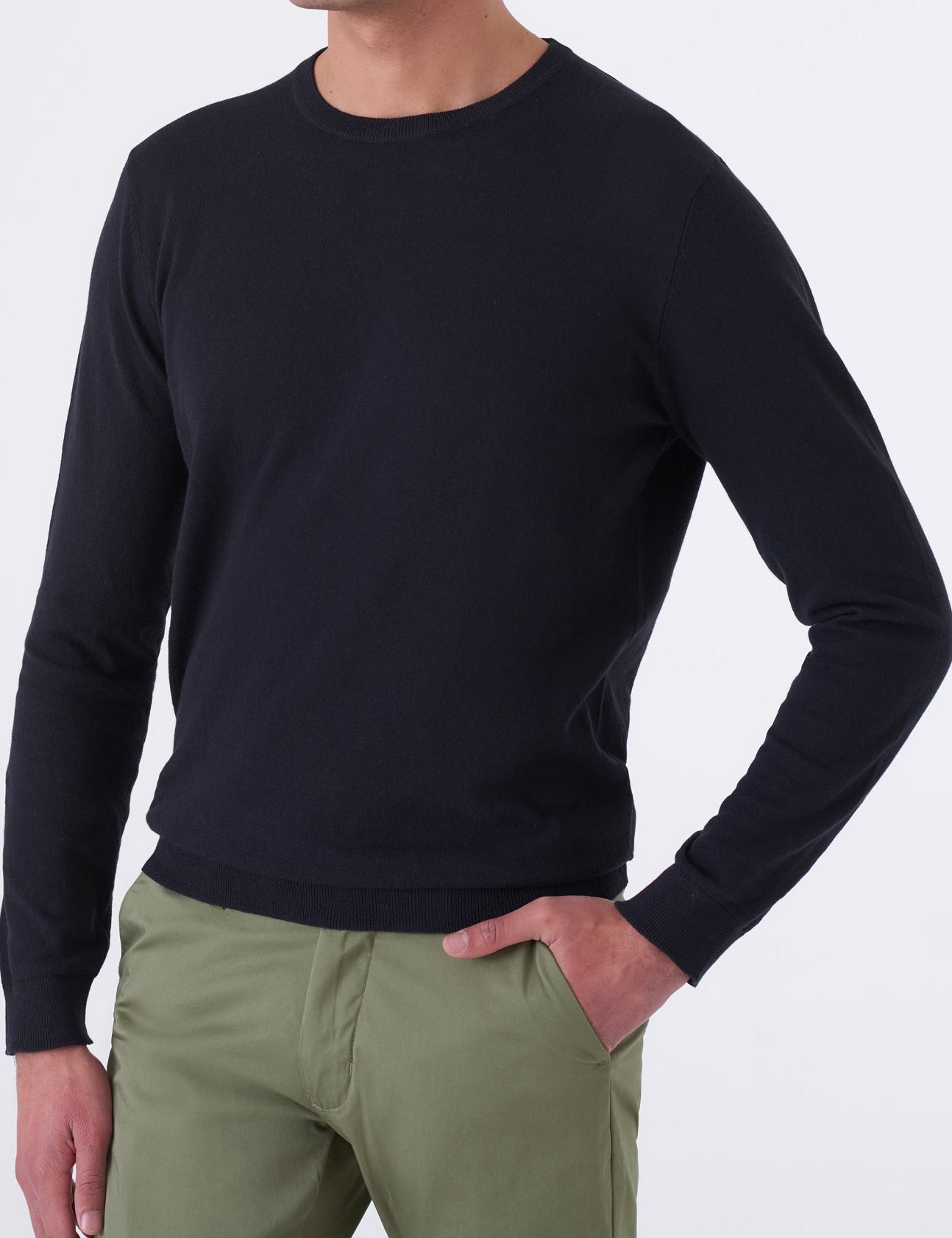 Maglia girocollo uomo in cotone high twist