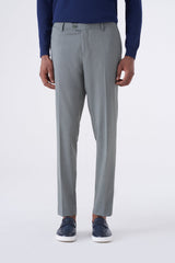 Pantaloni classici tinta unita