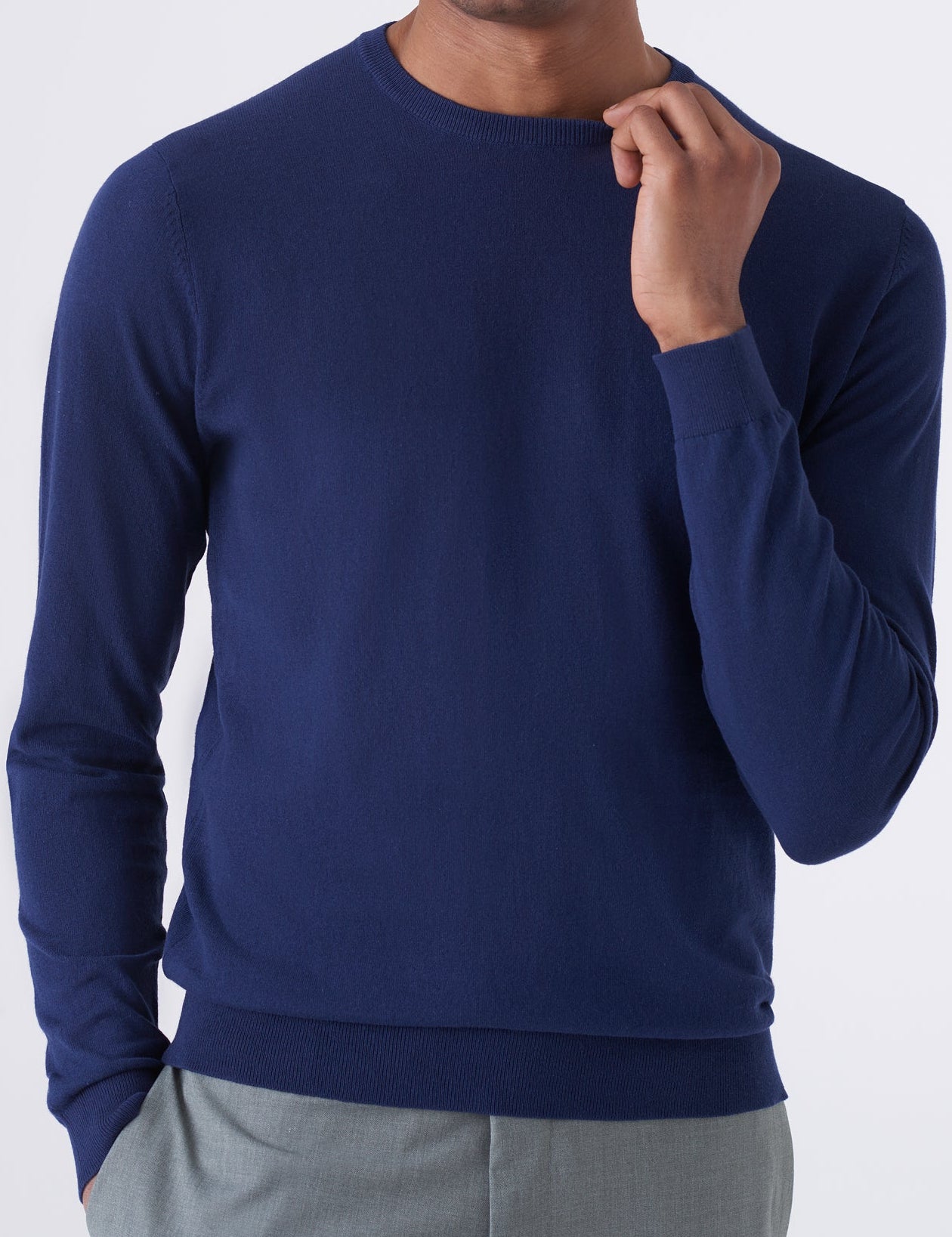 Maglia girocollo uomo in cotone high twist