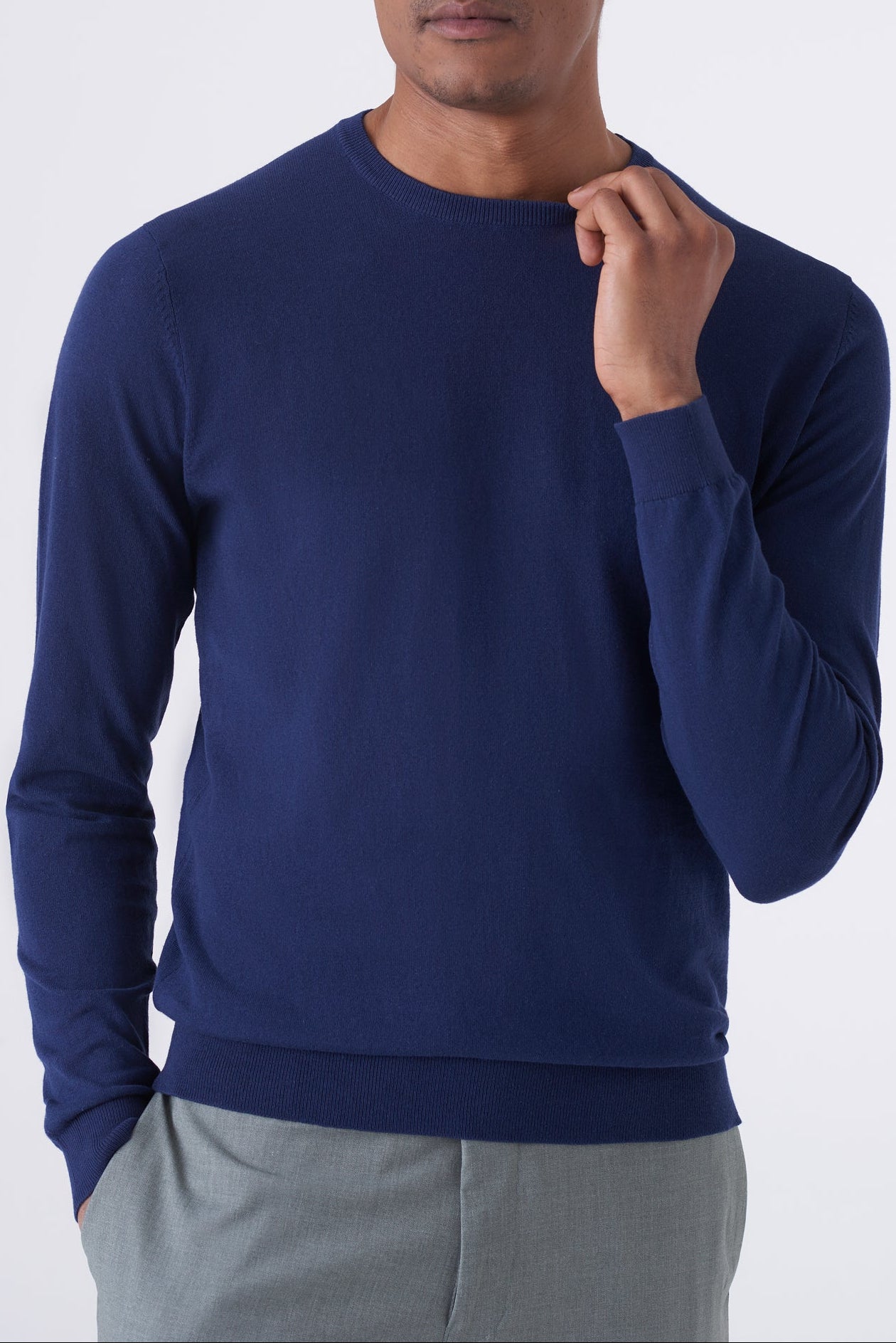Maglia girocollo uomo in cotone high twist