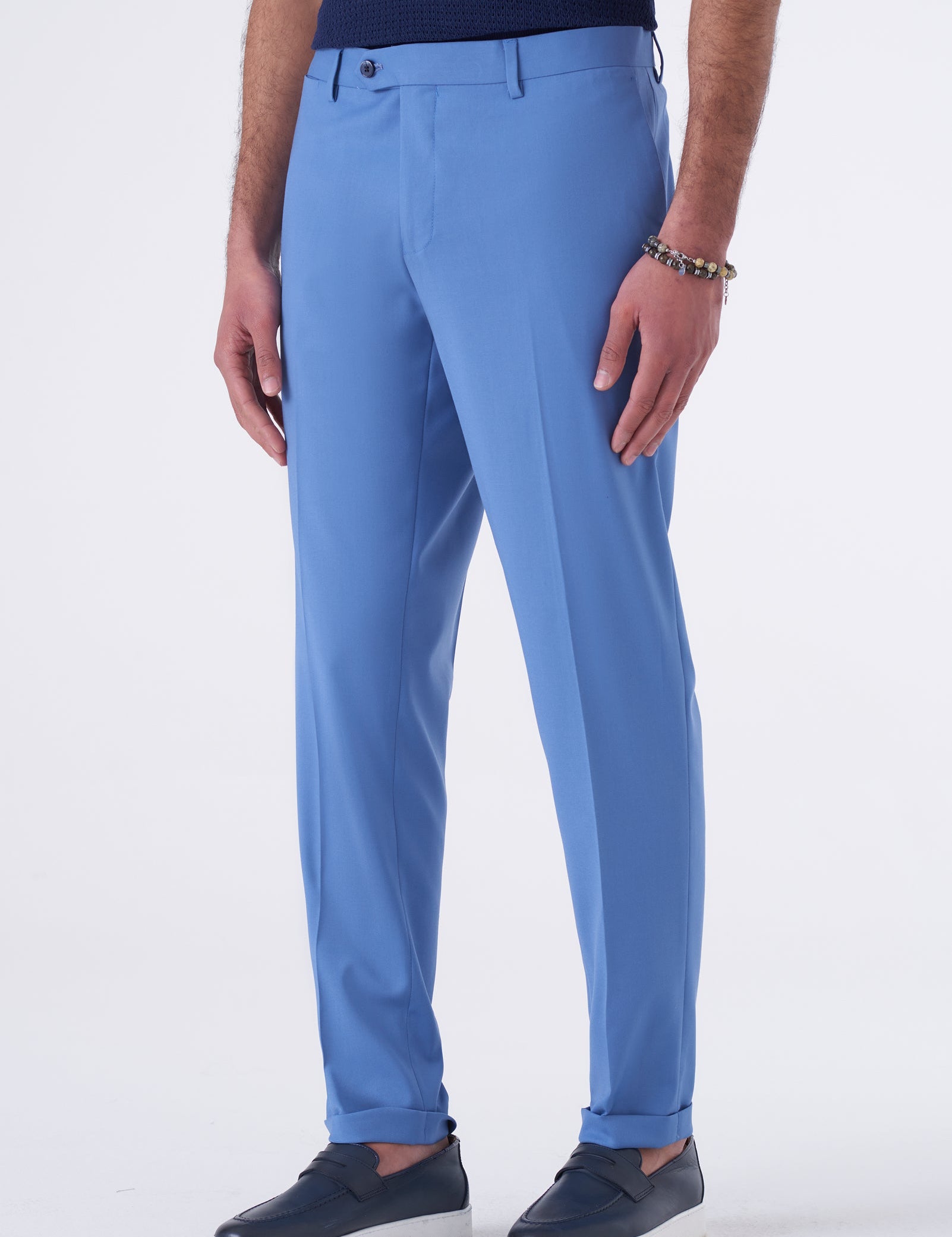 pp126-blu_pa429_celeste_3.jpg