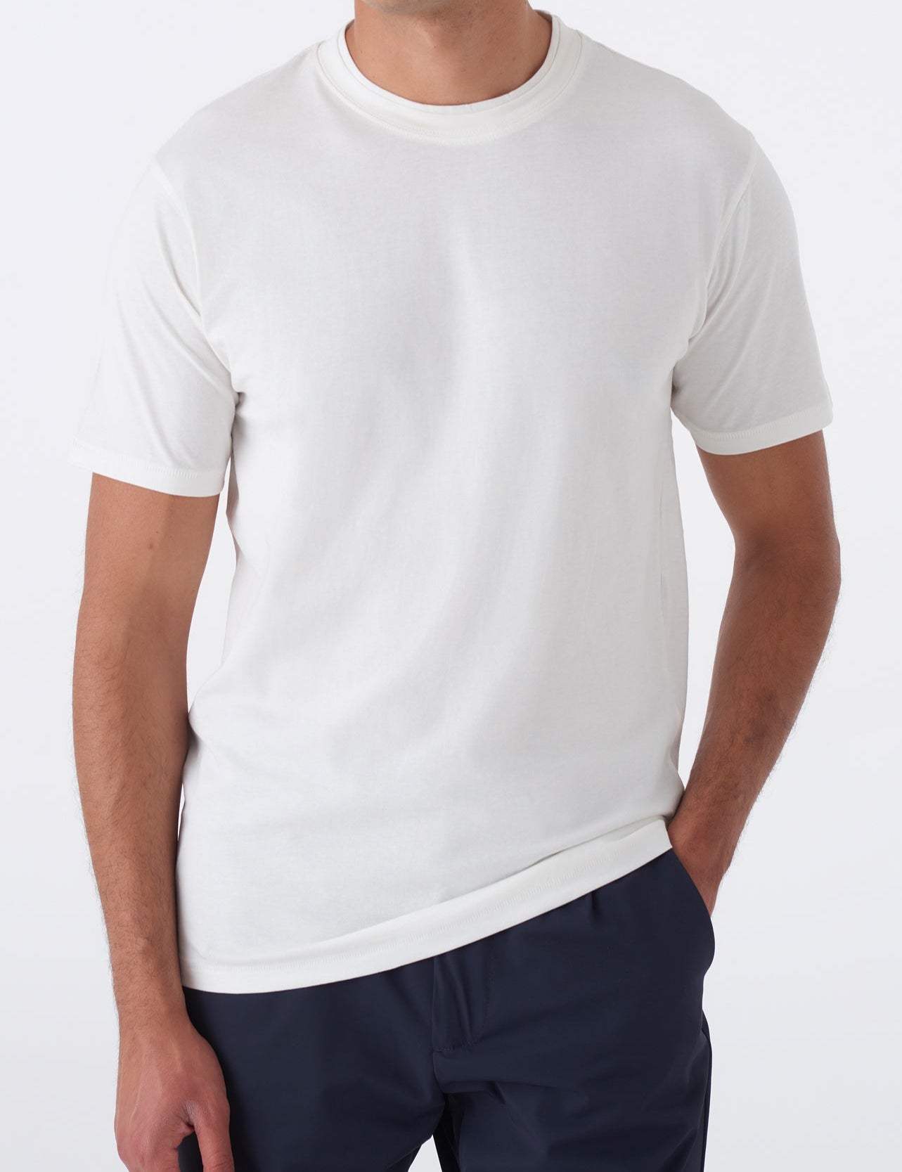 T-shirt basic doppio collo